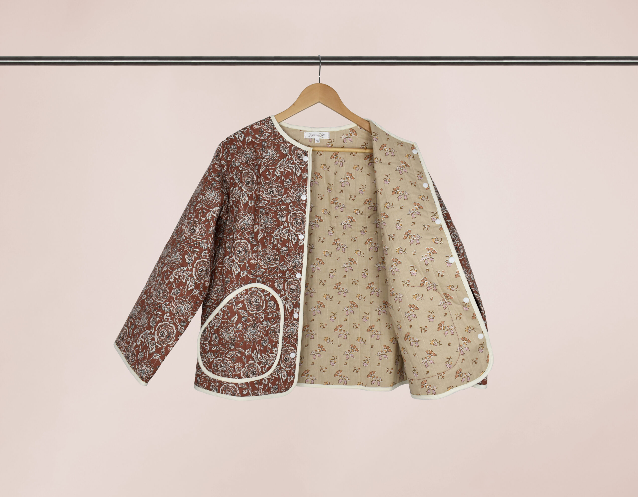 Geaca 2 edit inauntru umeras bkgr j