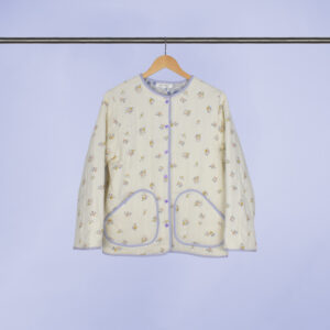 geaca ecru exterior lila